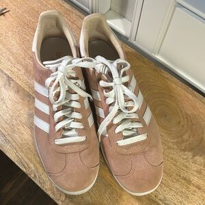 Adidas Gazelle, Pink Suede, Sz 10, worn once.